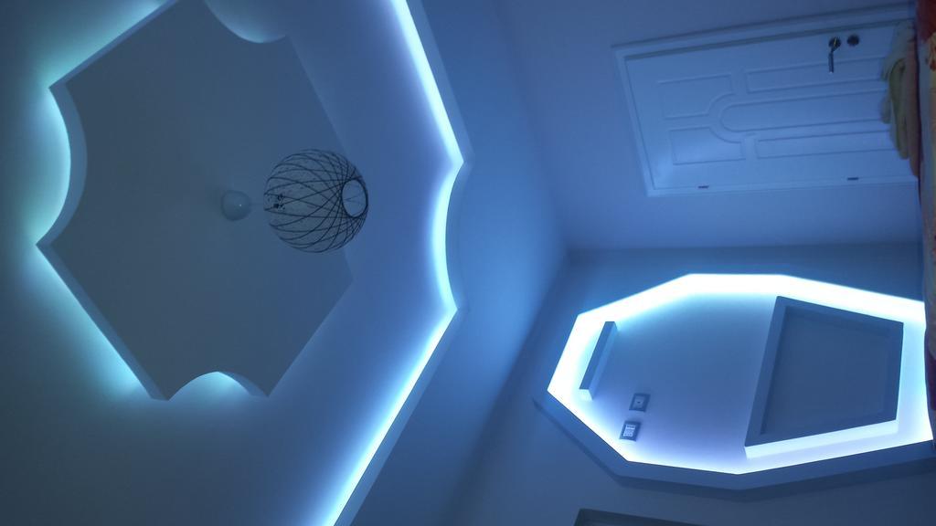 Hotel Buza New Shtoj Εξωτερικό φωτογραφία