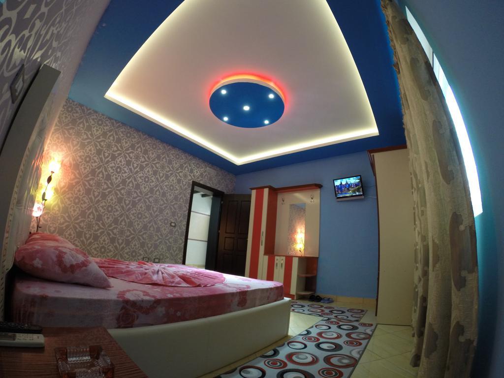 Hotel Buza New Shtoj Δωμάτιο φωτογραφία