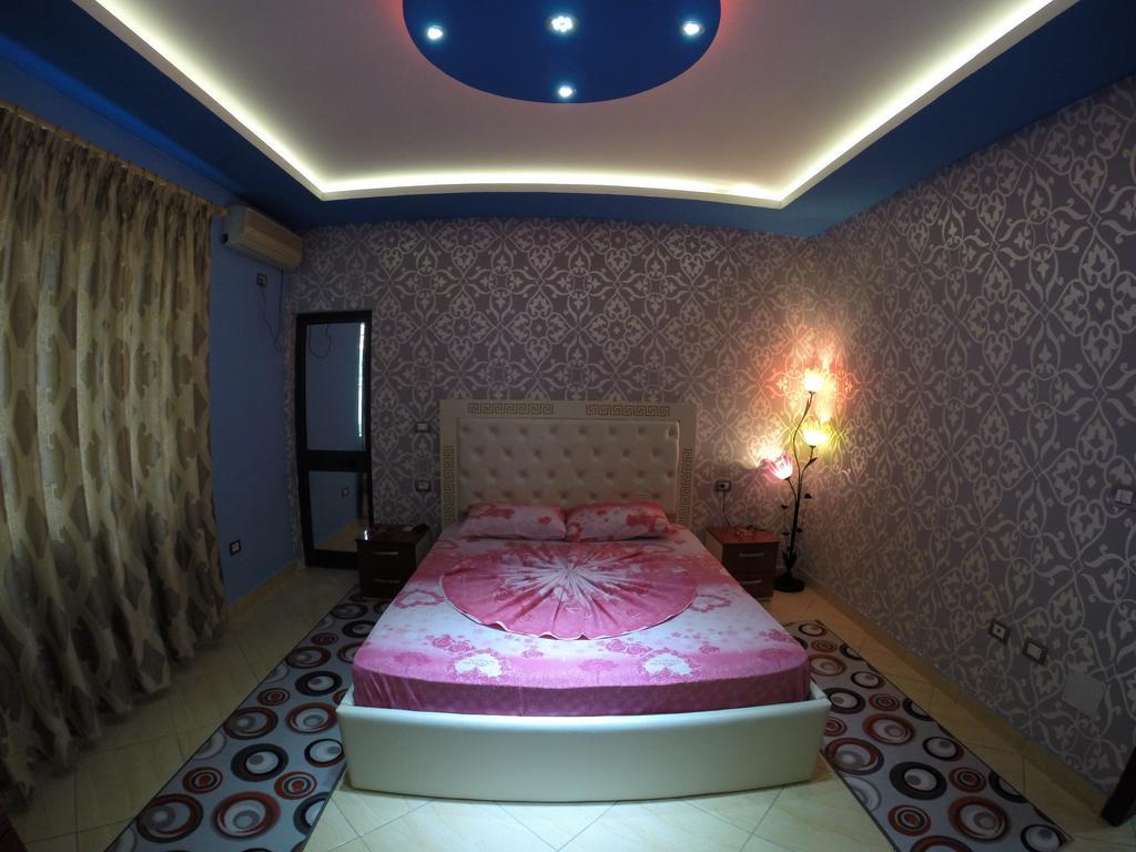 Hotel Buza New Shtoj Δωμάτιο φωτογραφία