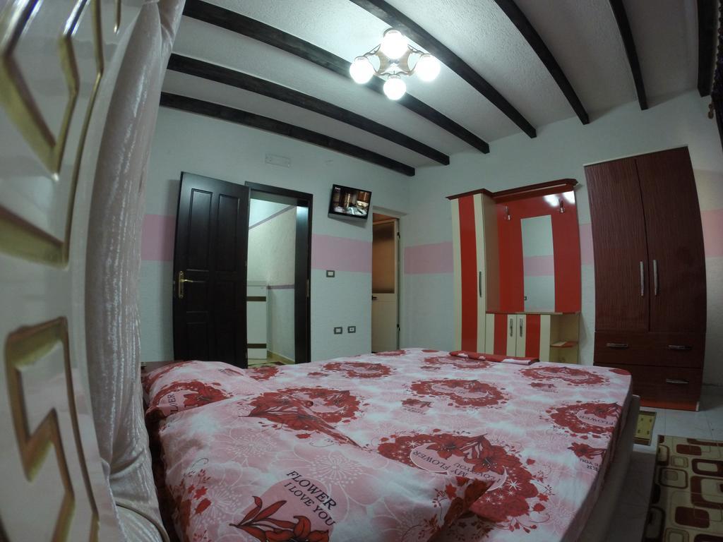 Hotel Buza New Shtoj Εξωτερικό φωτογραφία