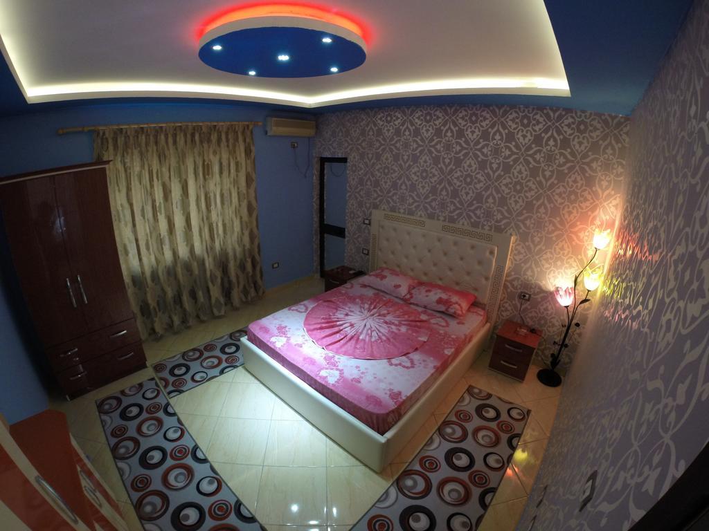 Hotel Buza New Shtoj Δωμάτιο φωτογραφία