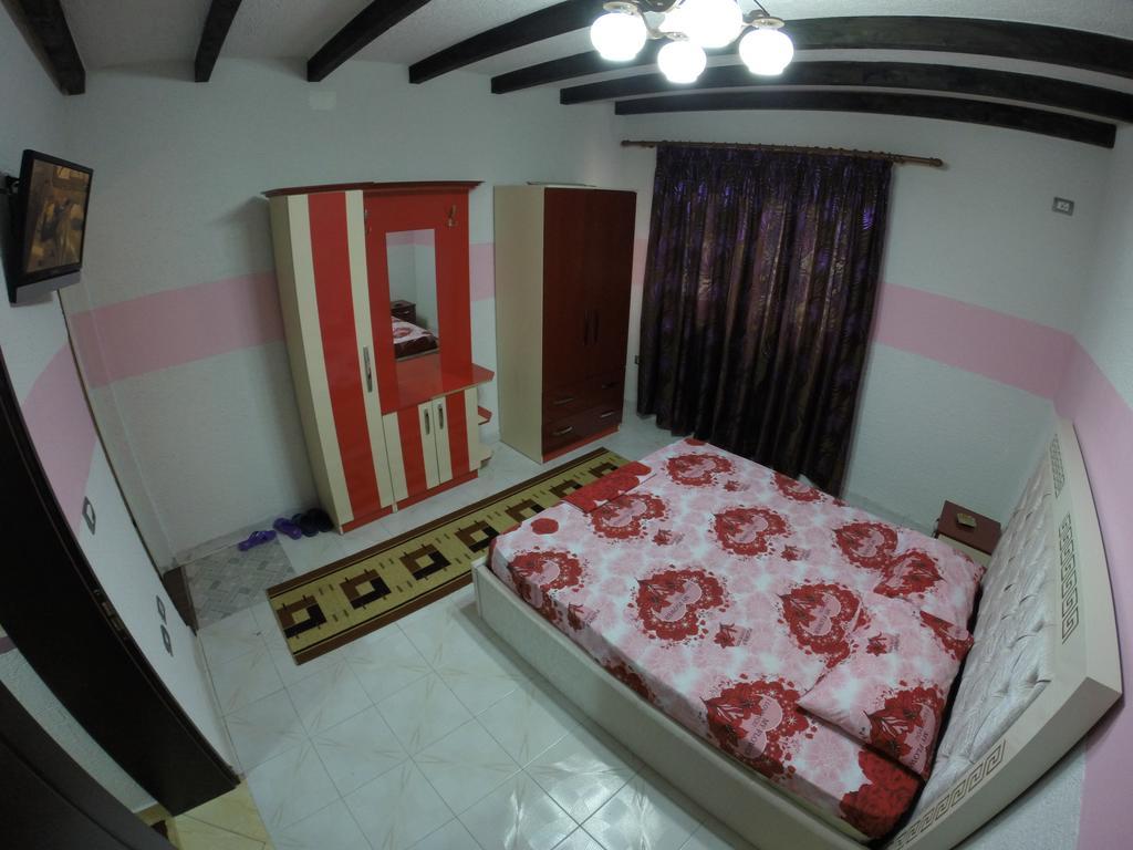 Hotel Buza New Shtoj Εξωτερικό φωτογραφία