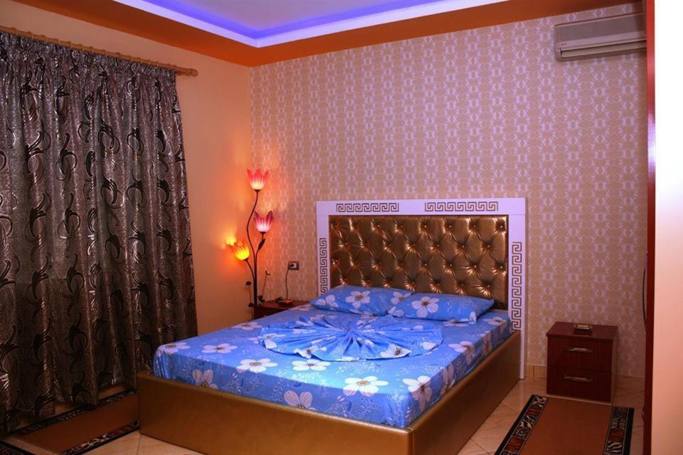 Hotel Buza New Shtoj Εξωτερικό φωτογραφία
